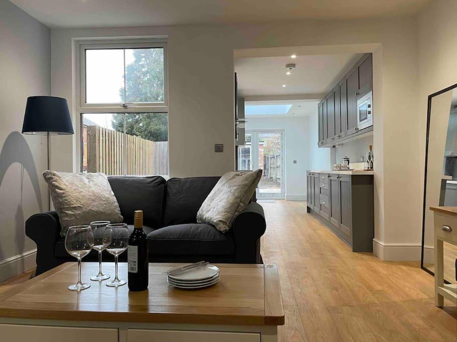 May Cottage In Stratford Upon Avon المظهر الخارجي الصورة